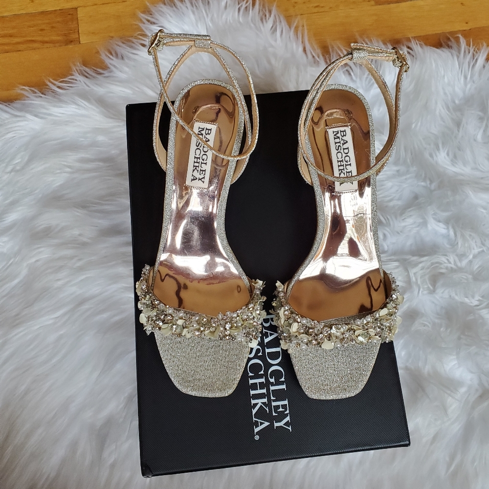 NIB Badgley Mischka 'Telissa' Kitten Heel Sandal, 5.5 - Picture 4 of 15